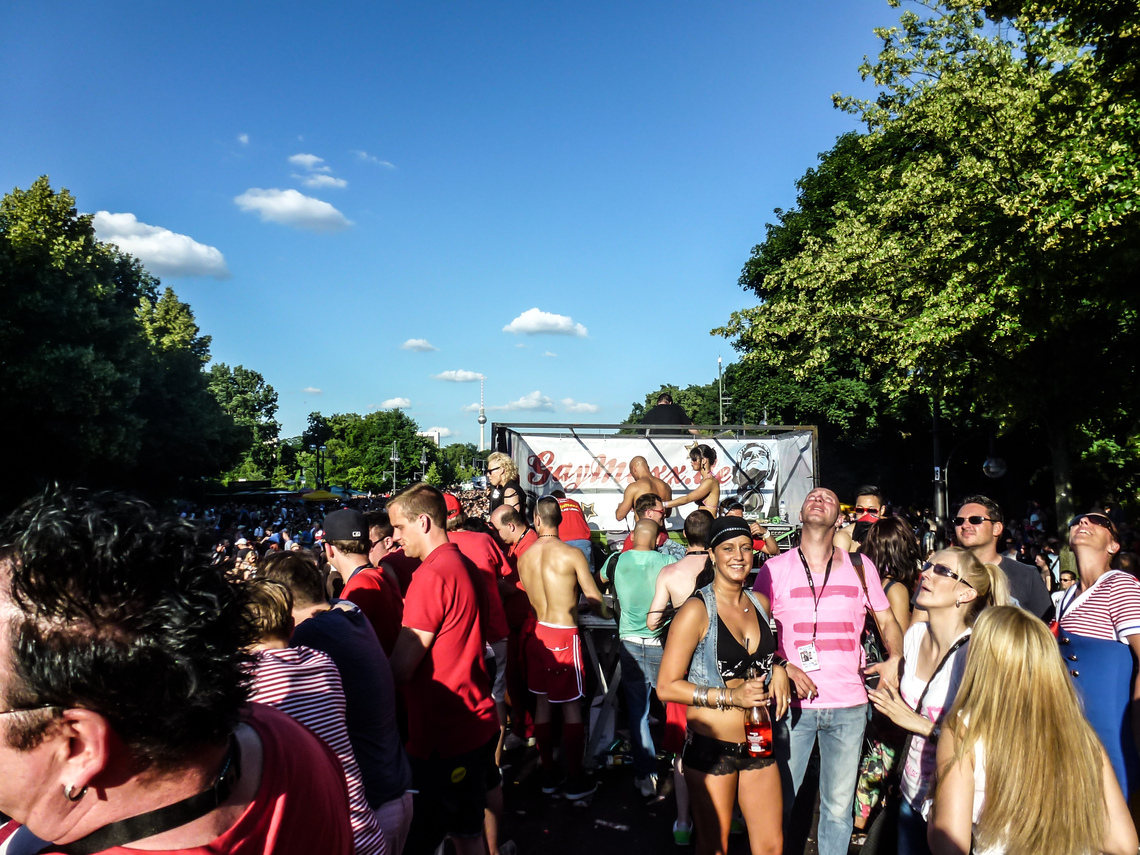 CSD Berlin 2013 - Wagen 38 - Brasileuro/GayMaxx