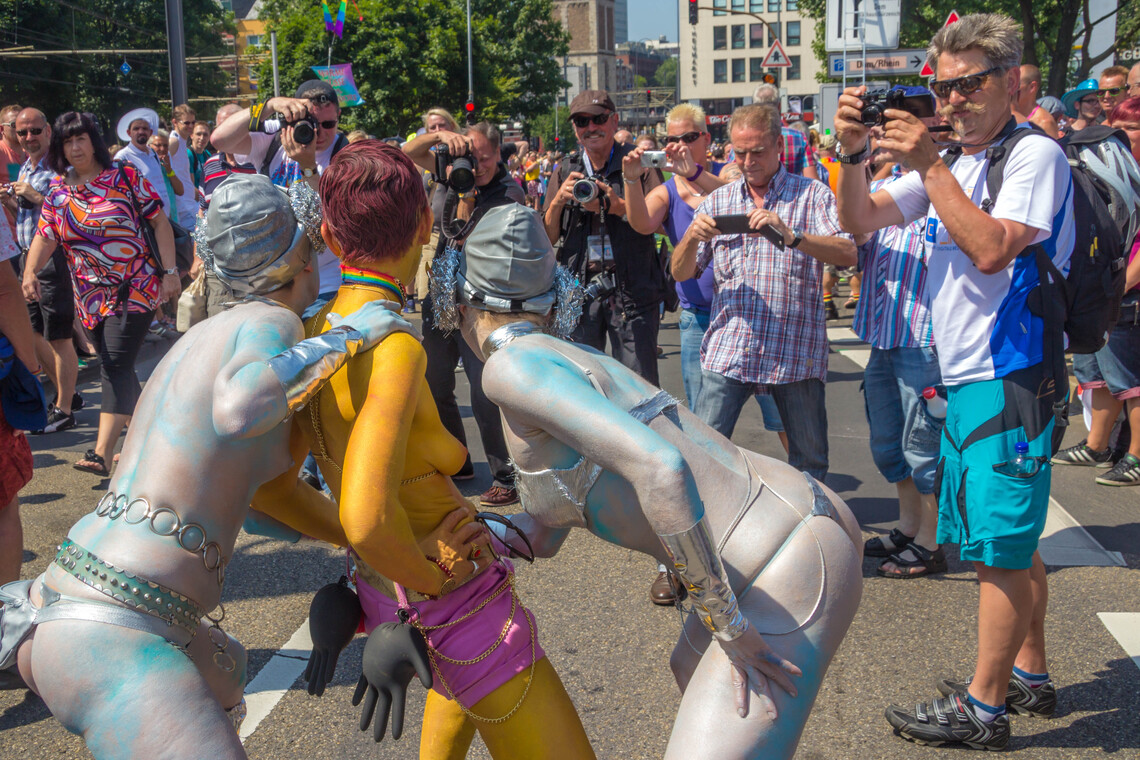 CSD 2013 in KÃ¶ln - Fotografen springen an